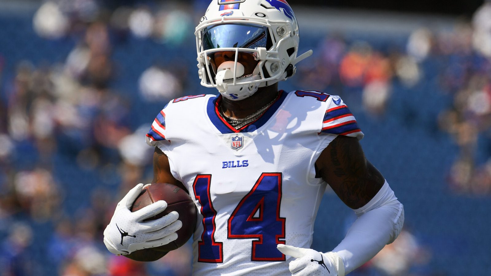 Buffalo Bills wide receiver #14 Stefon Diggs warms up before a 2021 road game.