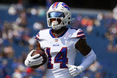 Buffalo Bills wide receiver #14 Stefon Diggs warms up before a 2021 road game.