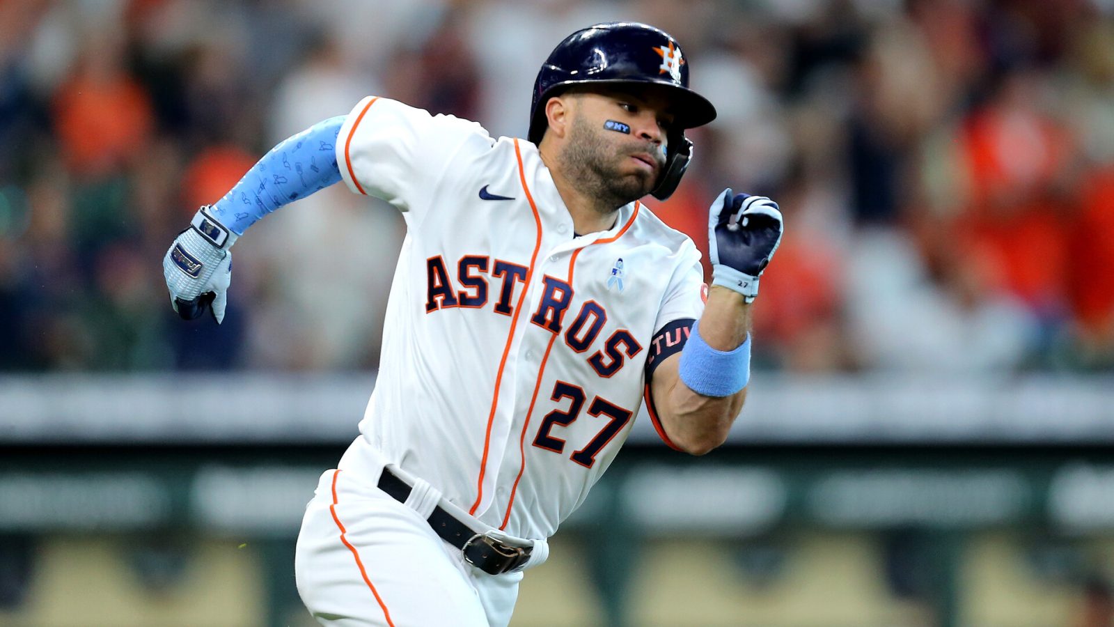 Houston Astros second baseman Jose Altuve runs the bases.