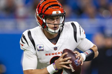 Cincinnati Bengals quarterback Joe Burrow during a 2021 regular-season game.