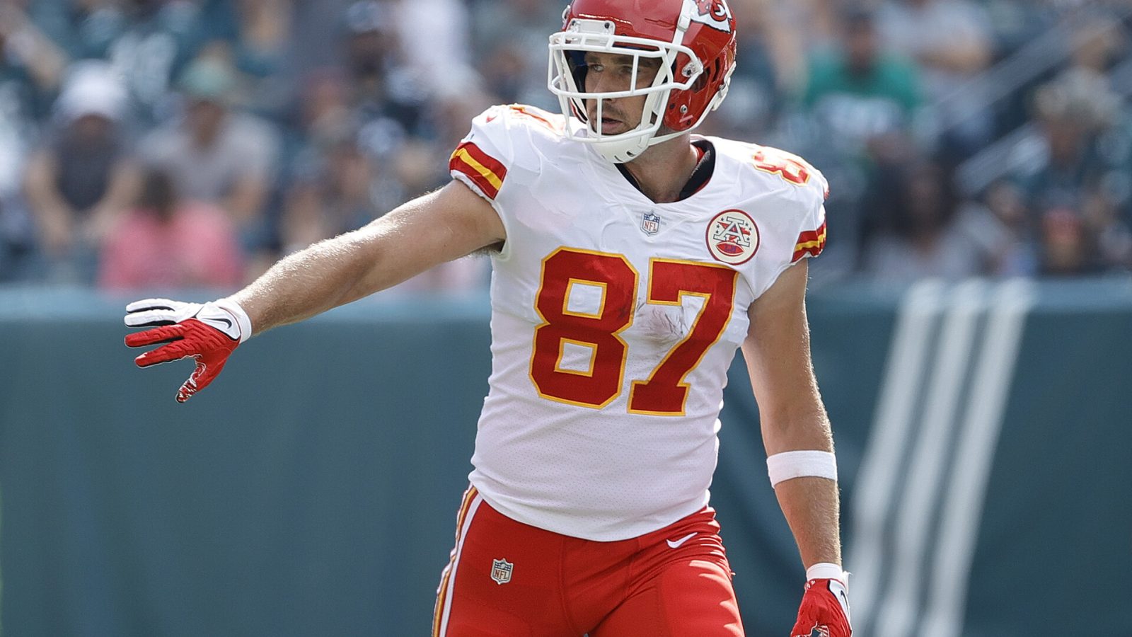 Kansas City Chiefs tight end #87 Travis Kelce lines up for a play during a 2021 road game.
