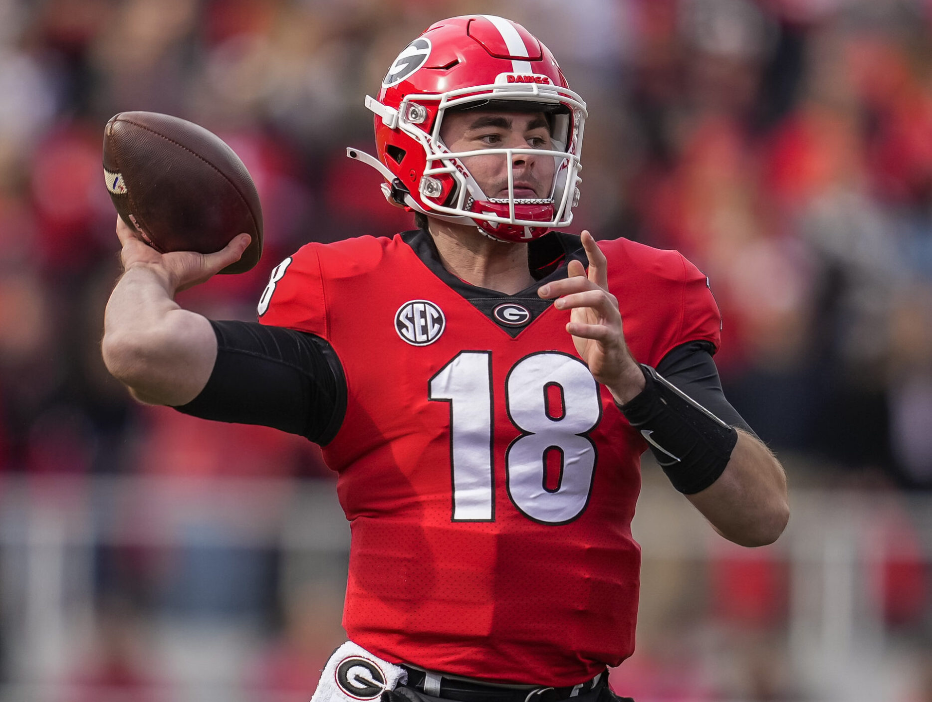 Georgia Bulldogs quarterback JT Daniels passes the ball against the Missouri Tigers