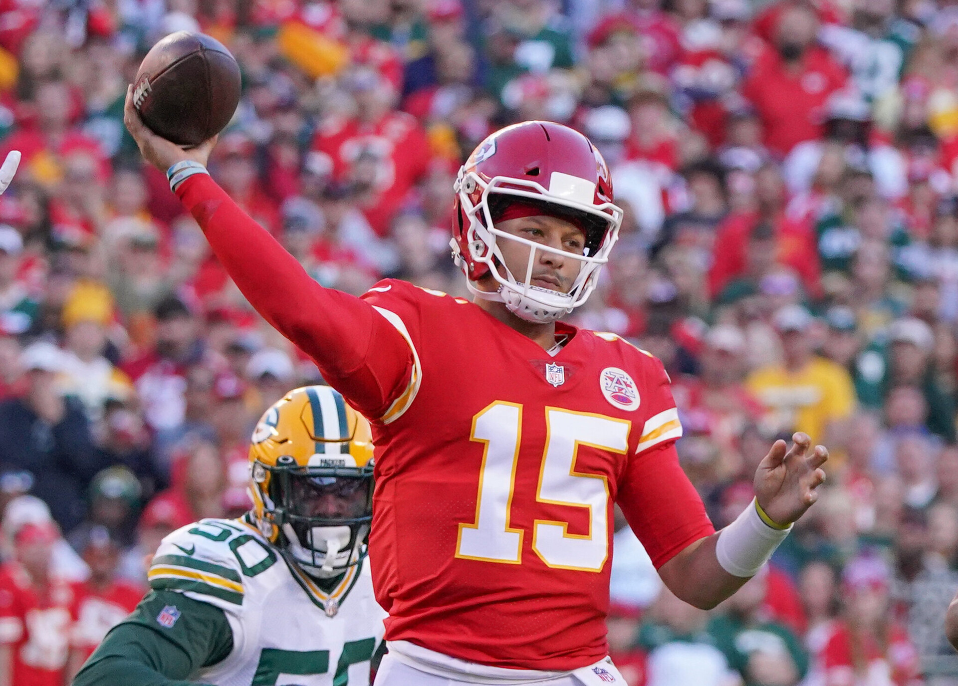 Kansas City Chiefs quarterback Patrick Mahomes throws a pass against the Green Bay Packers