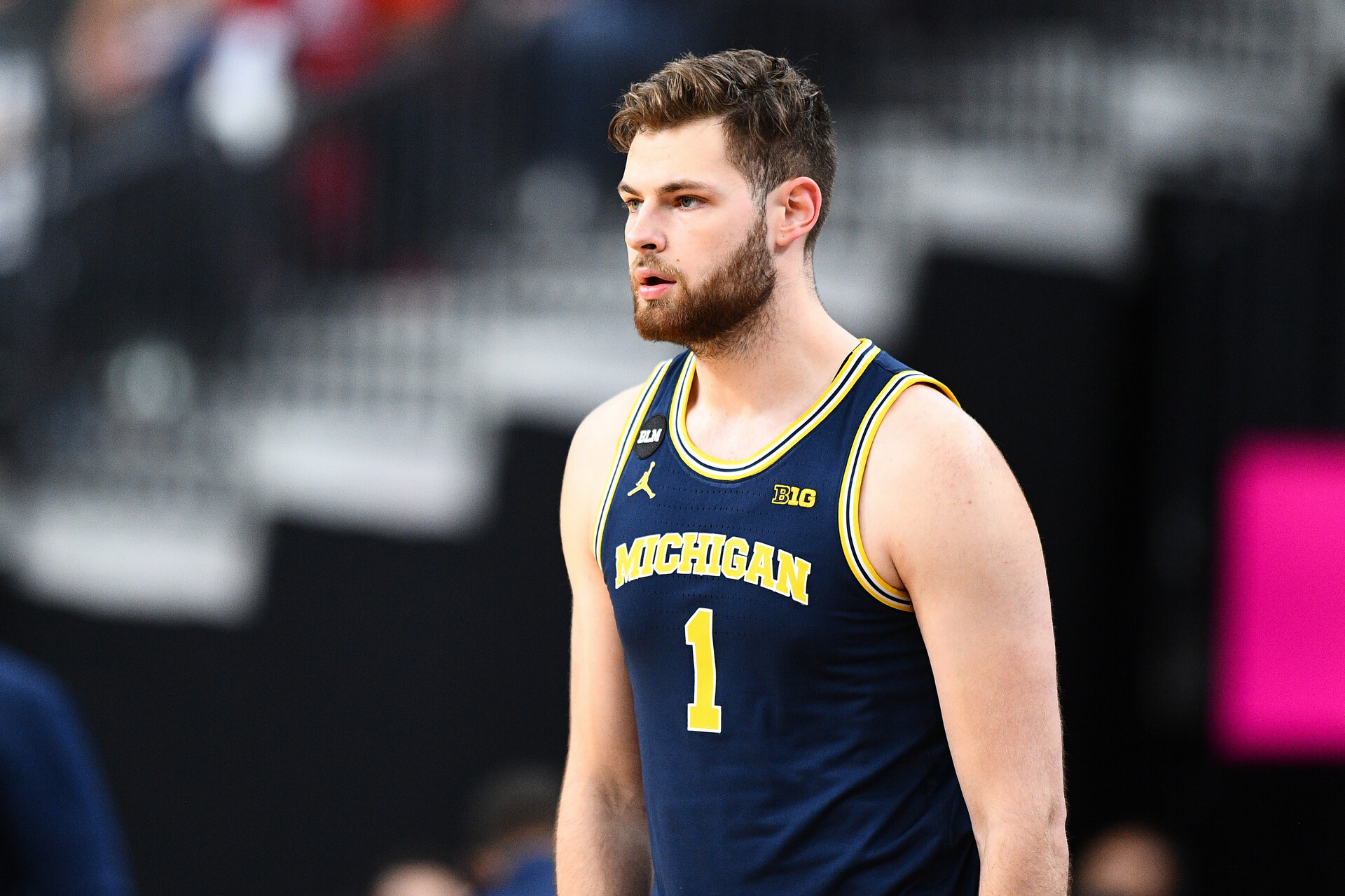 Michigan Wolverines center Hunter Dickinson (1) looks on during the Roman Main Event tournament college basketball game between the Michigan Wolverines and the UNLV Rebels on November 19, 2021, at the T-Mobile Arena in Las Vegas, NV.