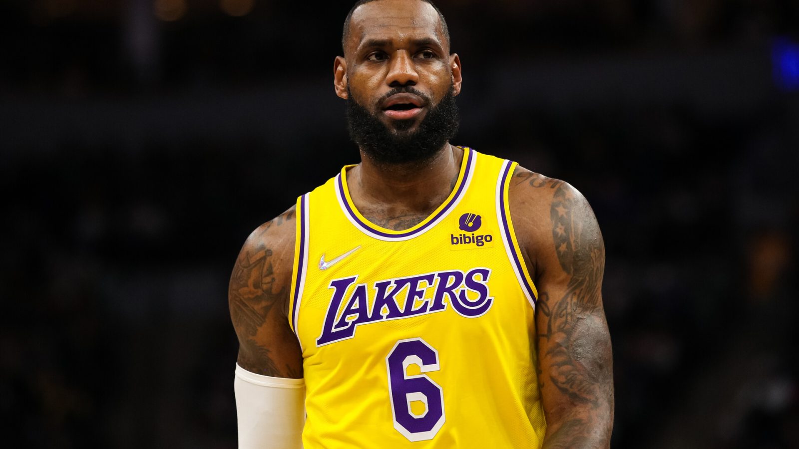 LeBron James #6 of the Los Angeles Lakers looks on against the Minnesota Timberwolves in the first quarter of the game at Target Center on December 17, 2021 in Minneapolis, Minnesota.