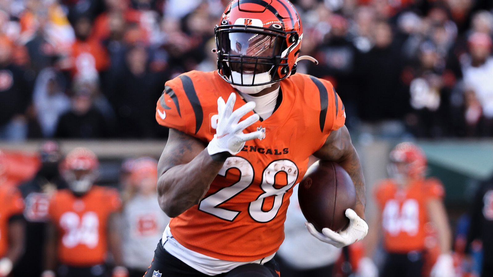 Joe Mixon #28 of the Cincinnati Bengals runs with the ball in the second quarter against the Pittsburgh Steelers at Paul Brown Stadium on November 28, 2021 in Cincinnati, Ohio.