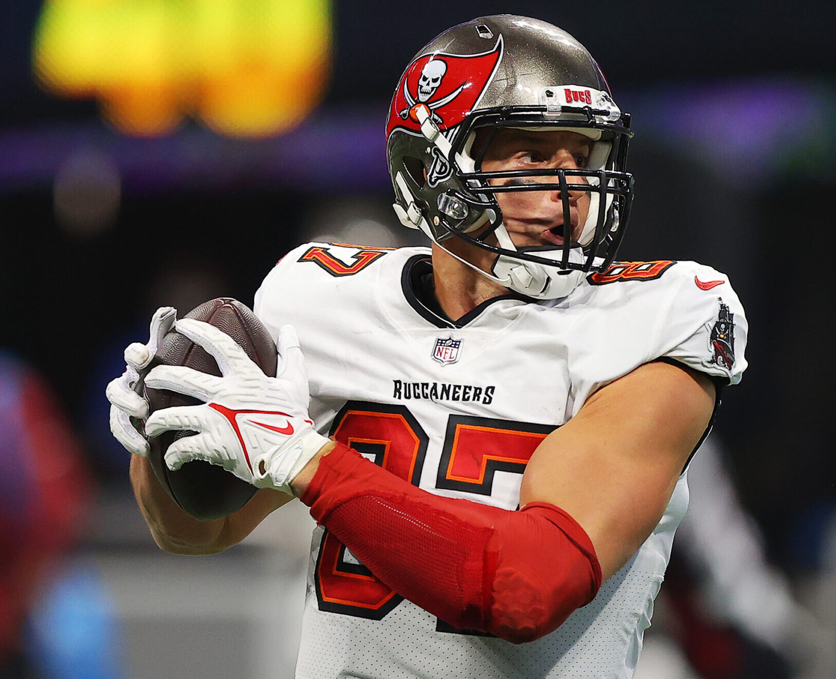 Rob Gronkowski #87 of the Tampa Bay Buccaneers scores a touchdown during the second quarter against the Atlanta Falcons at Mercedes-Benz Stadium on December 05, 2021 in Atlanta, Georgia.