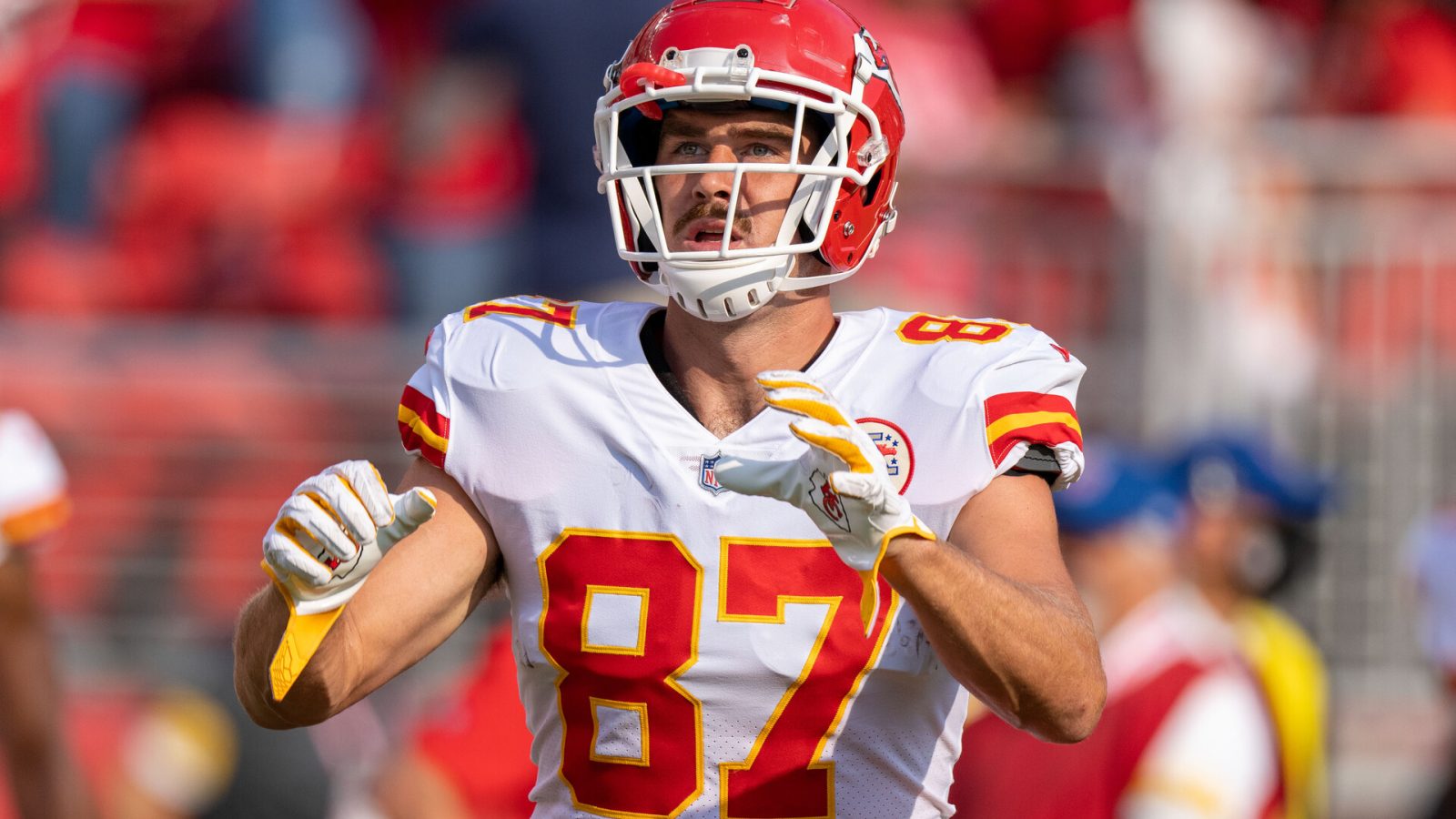 Kansas City Chiefs tight end Travis Kelce (87) before the game against the San Francisco 49ers at Levi's Stadium.