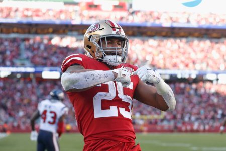 Elijah Mitchell #25 of the San Francisco 49ers celebrates after scoring a touchdown in the third quarter against the Houston Texans at Levi's Stadium on January 02, 2022 in Santa Clara, California.