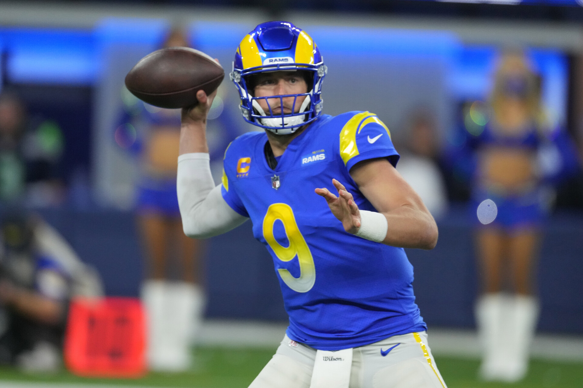 Los Angeles Rams quarterback Matthew Stafford throws the ball against the Seattle Seahawks