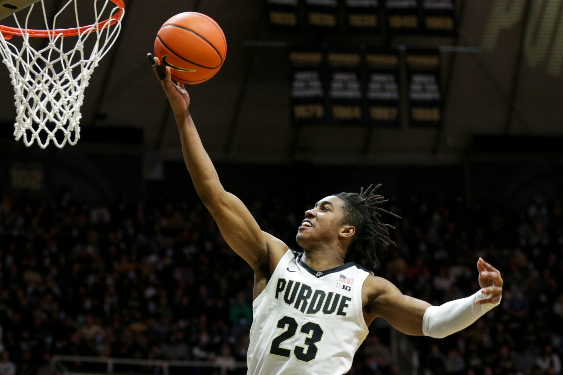 Jaden Ivey goes up for a layup during a recent game against Nicholls State