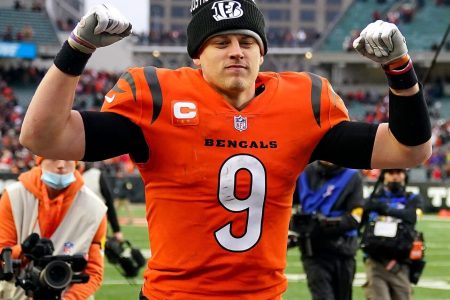 Joe Burrow celebrates the Bengals' win over the Chiefs. Syndication The Enquirer