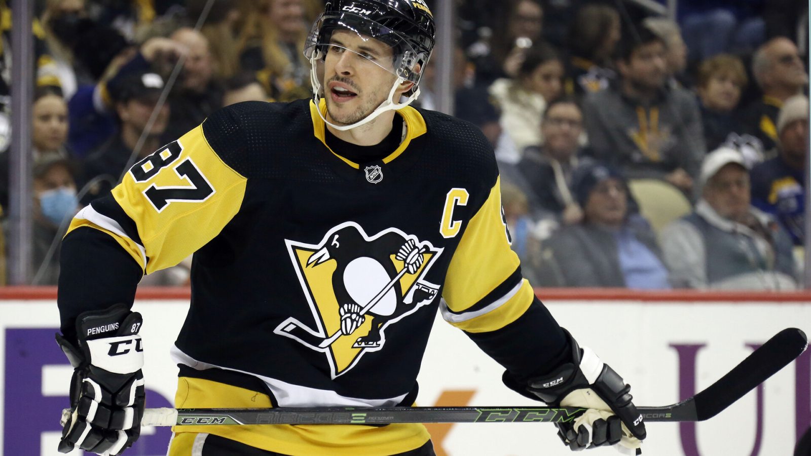 Pittsburgh Penguins center Sidney Crosby looks on before a face-off against the St. Louis Blues