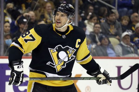 Pittsburgh Penguins center Sidney Crosby looks on before a face-off against the St. Louis Blues
