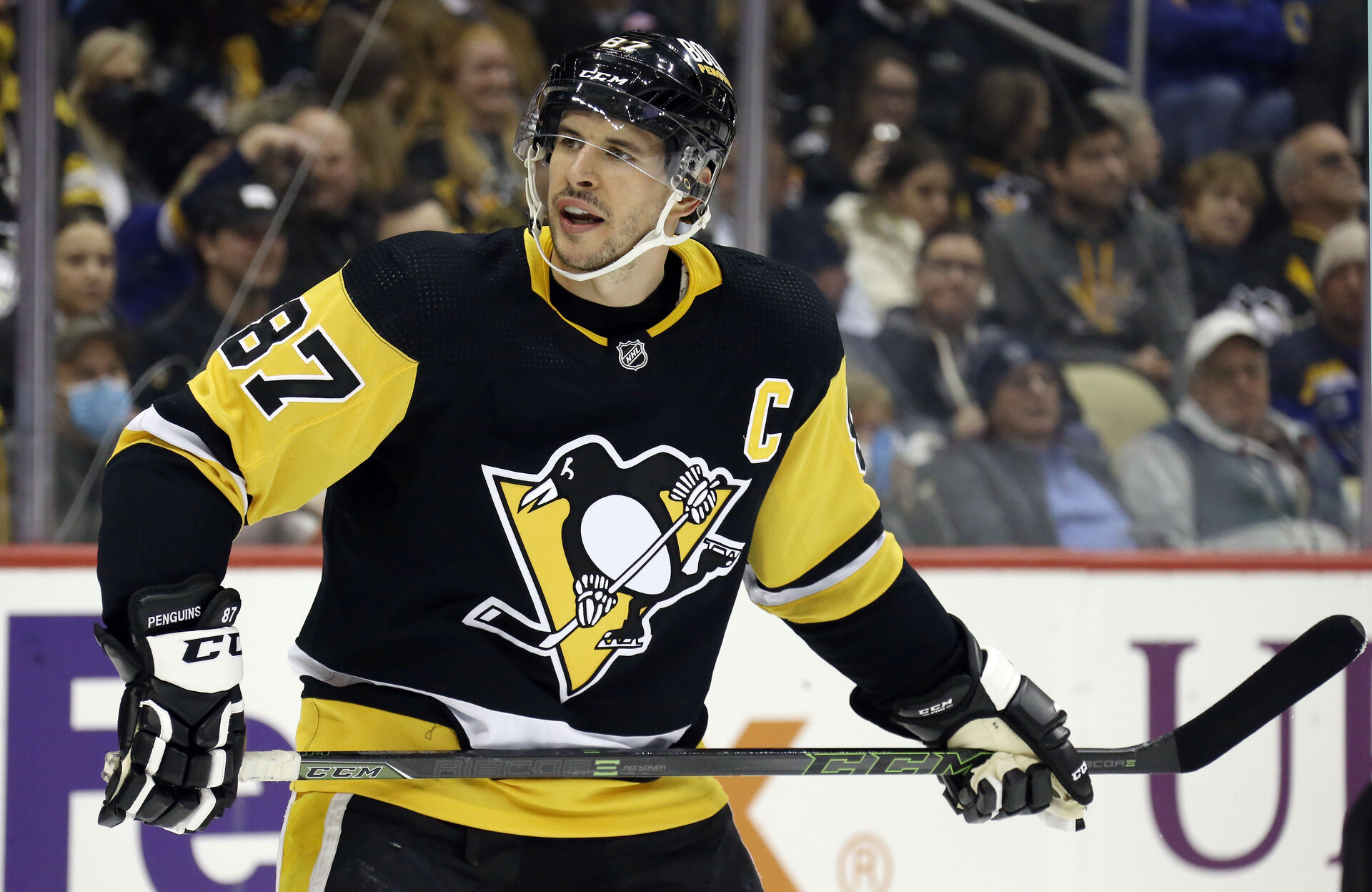 Pittsburgh Penguins center Sidney Crosby looks on before a face-off against the St. Louis Blues