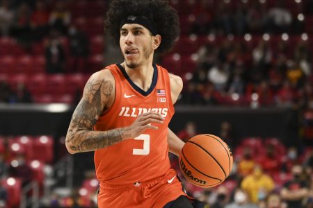 Illinois Fighting Illini guard Andre Curbelo dribbles during a Big Ten basketball game against the Maryland Terrapins