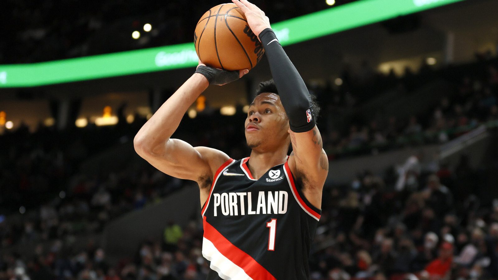Anfernee Simons #1 of the Portland Trail Blazers shoots against the Minnesota Timberwolves during the first half at Moda Center on January 25, 2022 in Portland, Oregon.