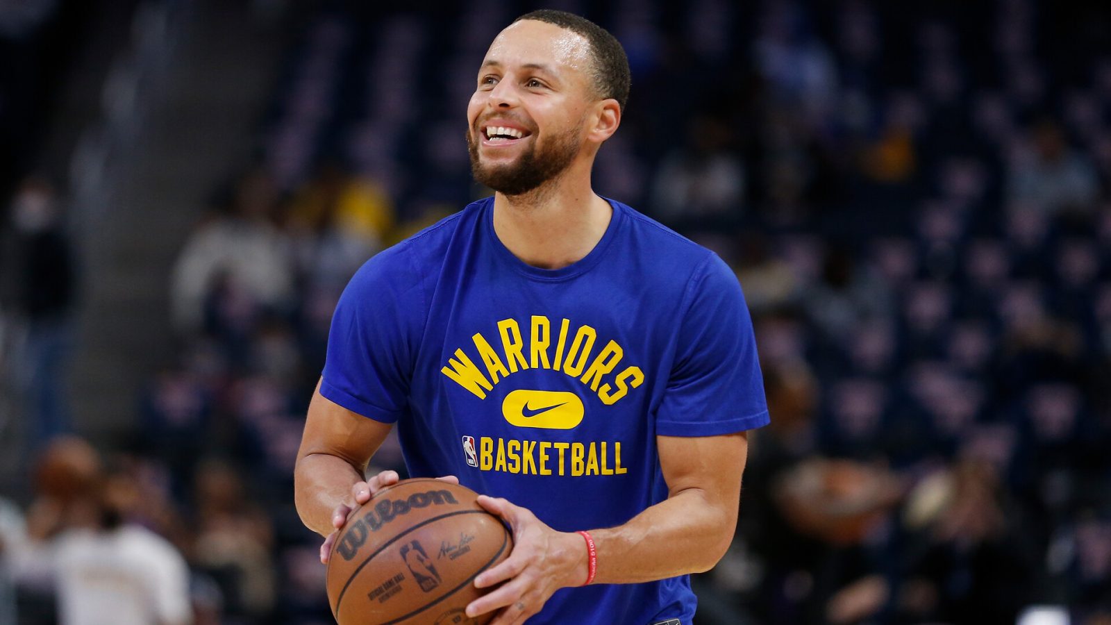 Stephen Curry #30 of the Golden State Warriors warms up before the game against the Los Angeles Lakers at Chase Center on February 12, 2022 in San Francisco, California.