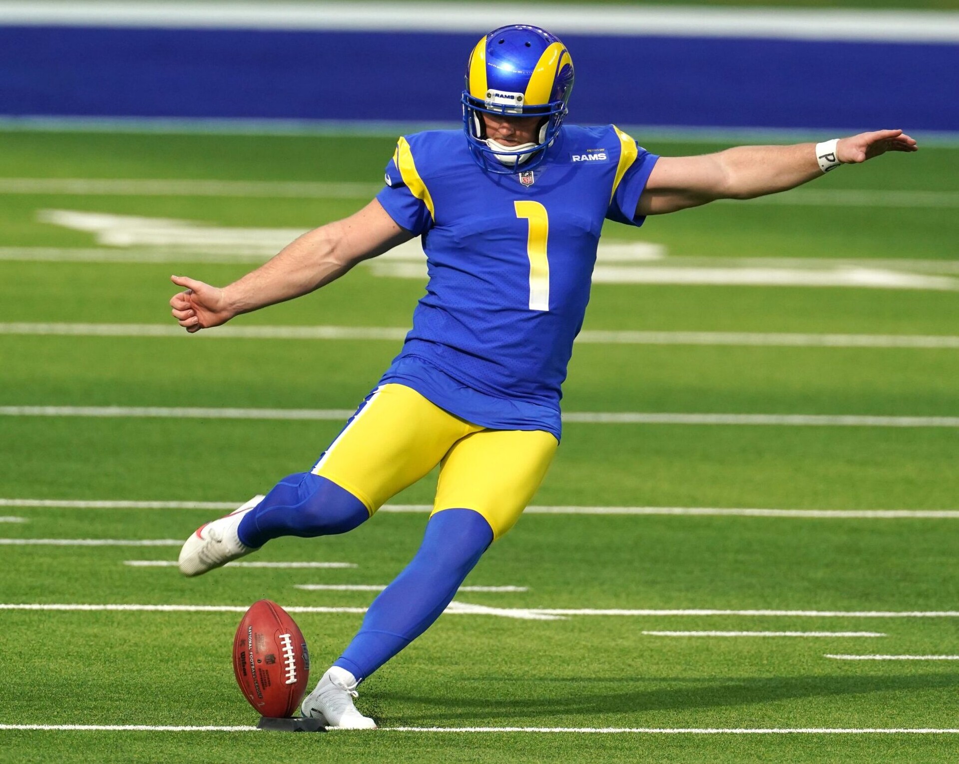 Los Angeles Rams kicker Matt Gay kicks the ball during a kickoff against the San Francisco 49ers