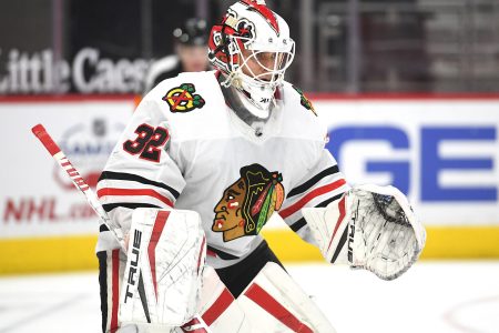 Chicago Blackhawks goaltender Kevin Lankinen prepares to make a save during the second period against the Detroit Red Wings