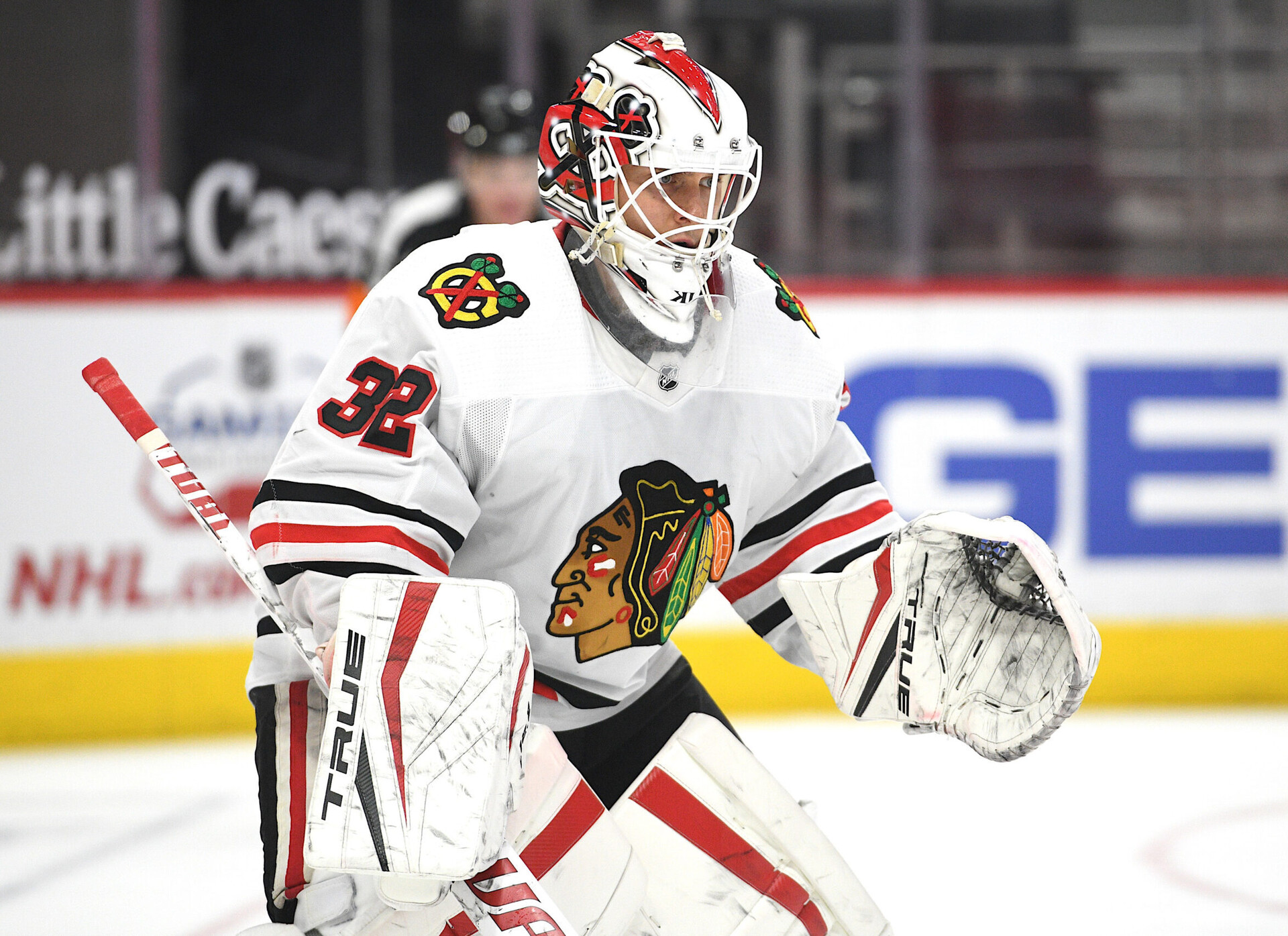 Chicago Blackhawks goaltender Kevin Lankinen prepares to make a save during the second period against the Detroit Red Wings