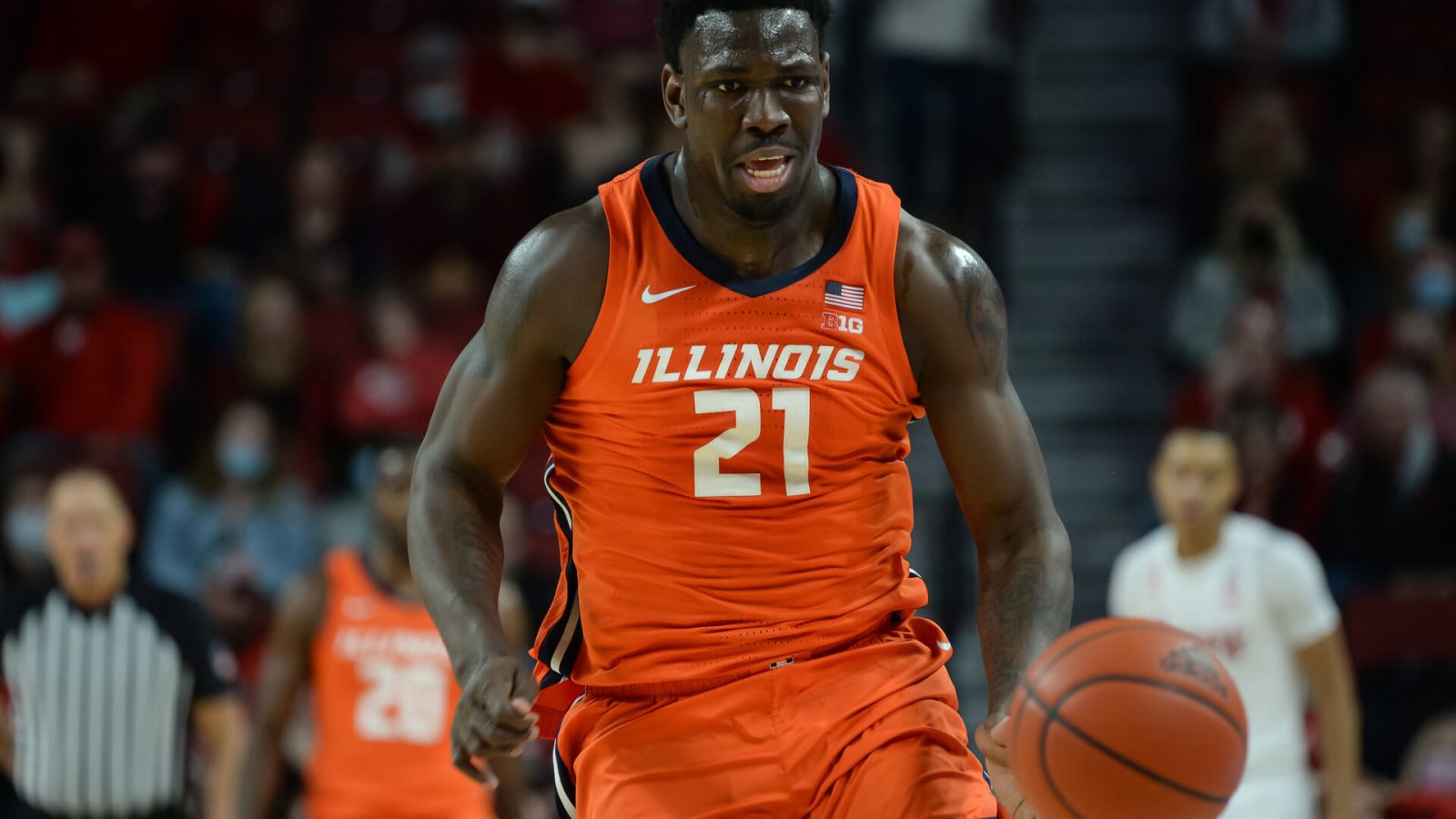 Illinois Fighting Illini center Kofi Cockburn chases down a loose ball against the Nebraska Cornhuskers