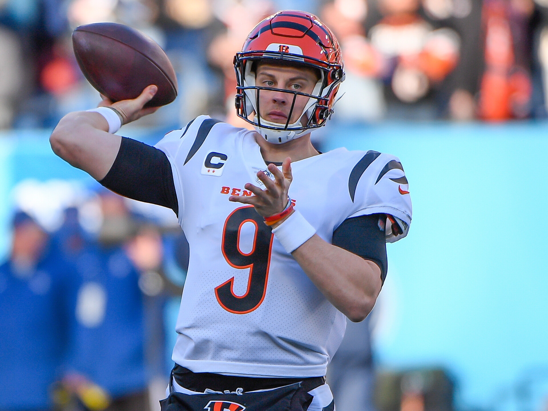 Cincinnati Bengals quarterback Joe Burrow throws a pass during pregame warmups prior to the start of an AFC Divisional playoff football game against the Tennessee Titans