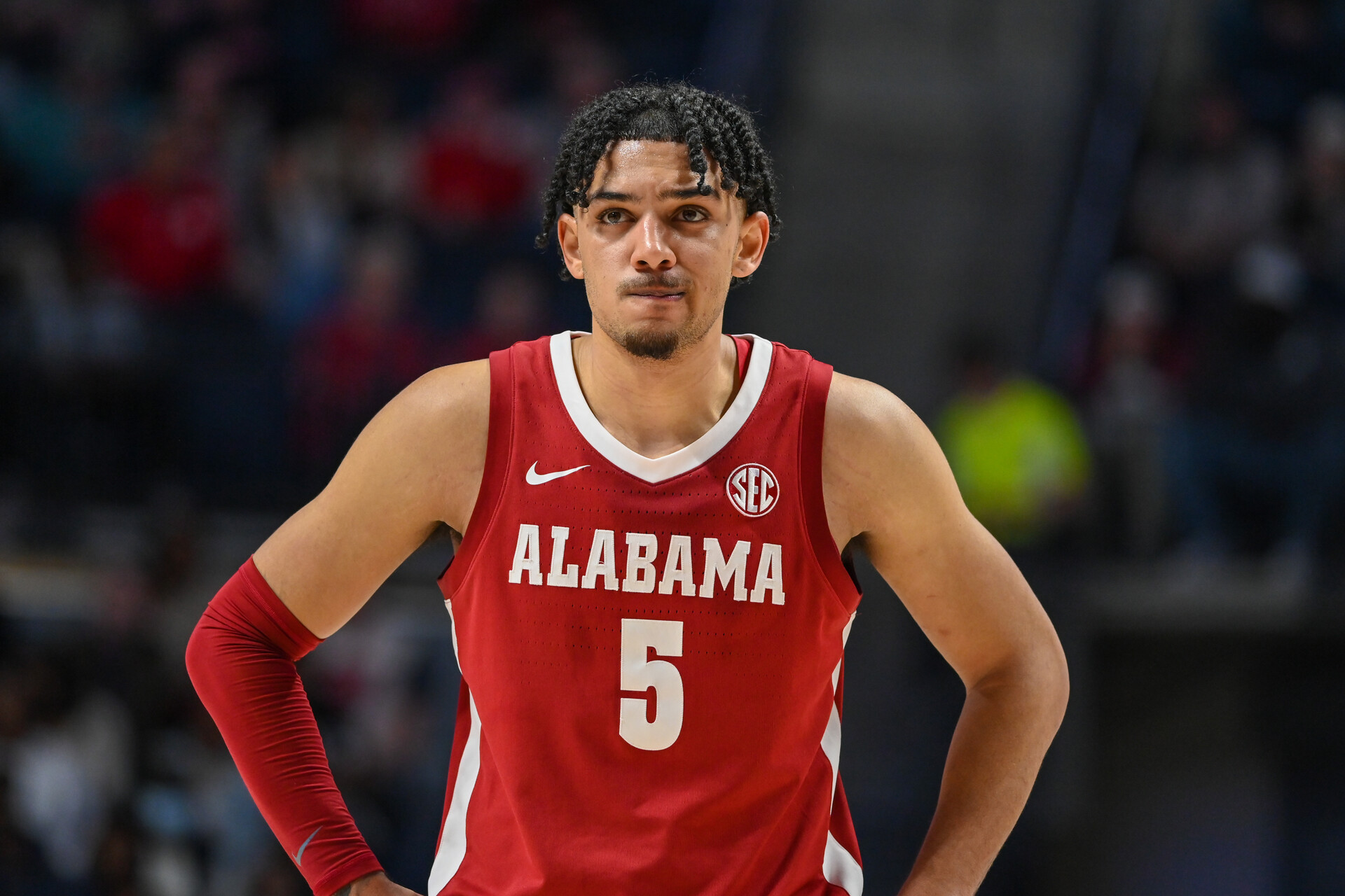 Alabama guard Jaden Shackelford (5) during the college basketball game between the Alabama Crimson Tide and the Ole' Miss Rebels on February 09, 2022 at the SJB Pavilion in Oxford, MS.