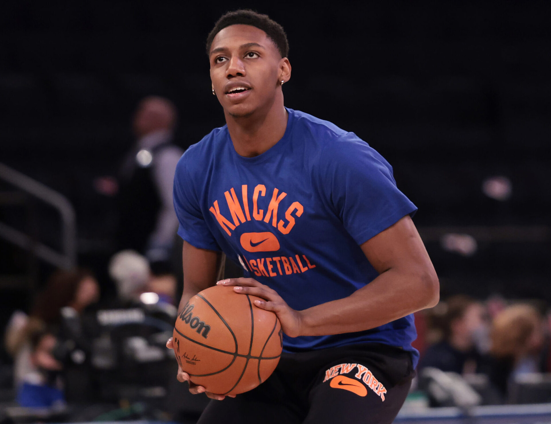 New York Knicks guard RJ Barrett works on his shooting during warmups before a game against the Sacramento Kings