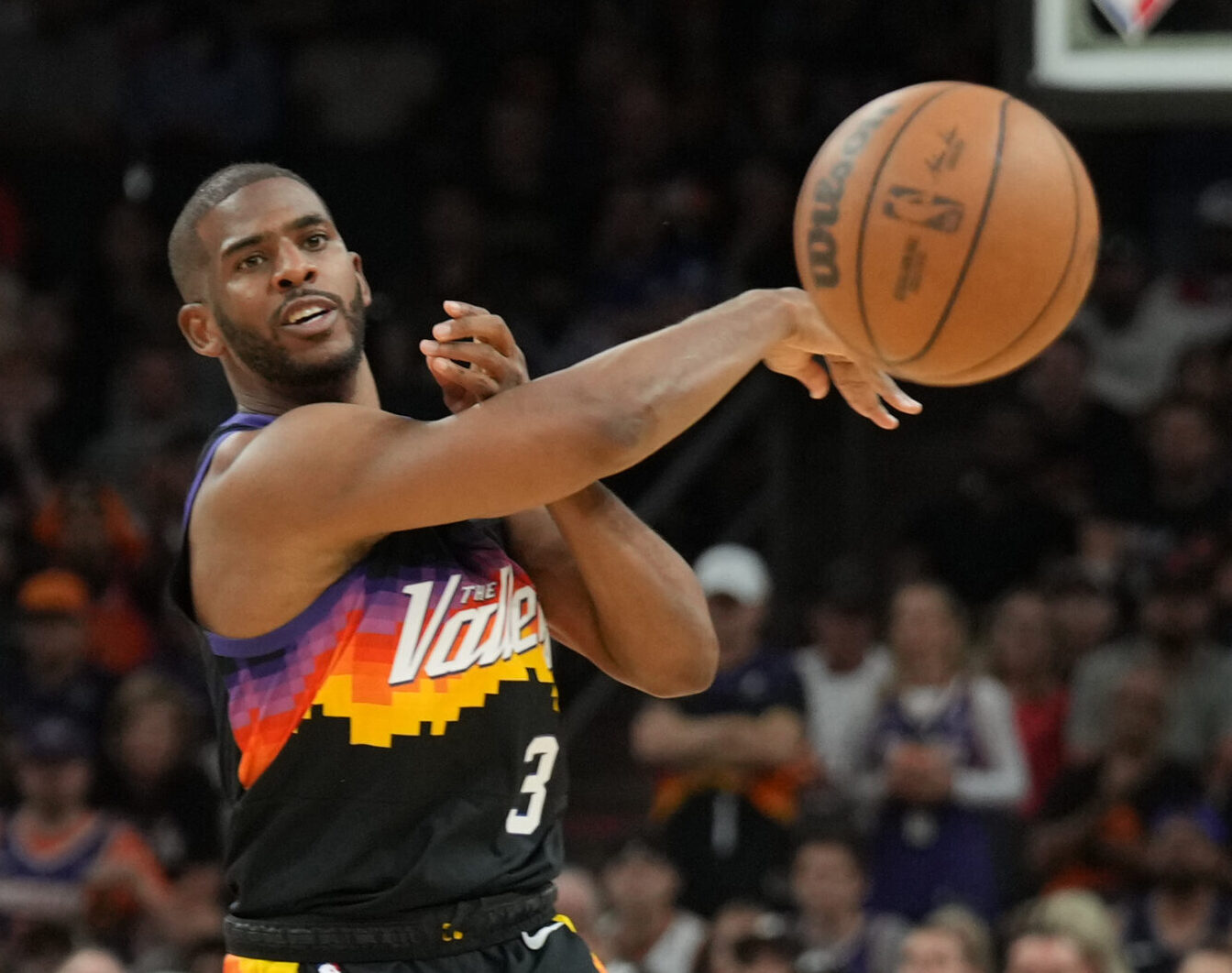 Phoenix Suns guard Chris Paul (3) passes the ball against the New Orleans Pelicans during the second half of game one of the first round for the 2022 NBA playoffs at Footprint Center in Phoenix on Sunday, April 17, 2022.
