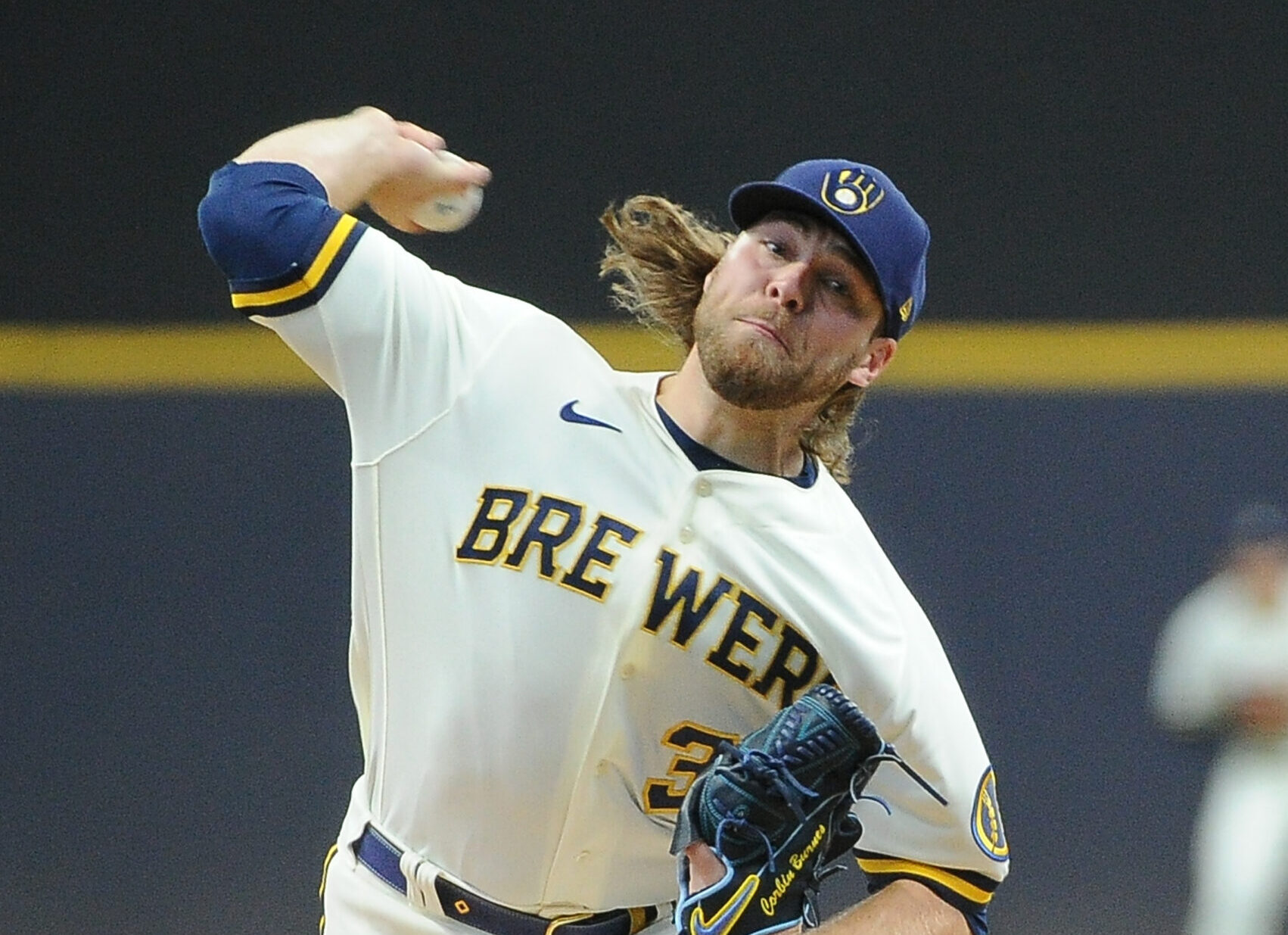 Milwaukee Brewers starting pitcher Corbin Burnes delivers a pitch against the Atlanta Braves in the first inning at American Family Field on May 18, 2022.