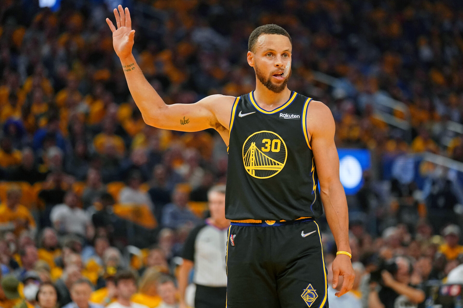 Golden State Warriors guard Stephen Curry (30) reacts after a play against the Dallas Mavericks during the first half during game five of the 2022 western conference finals at Chase Center.