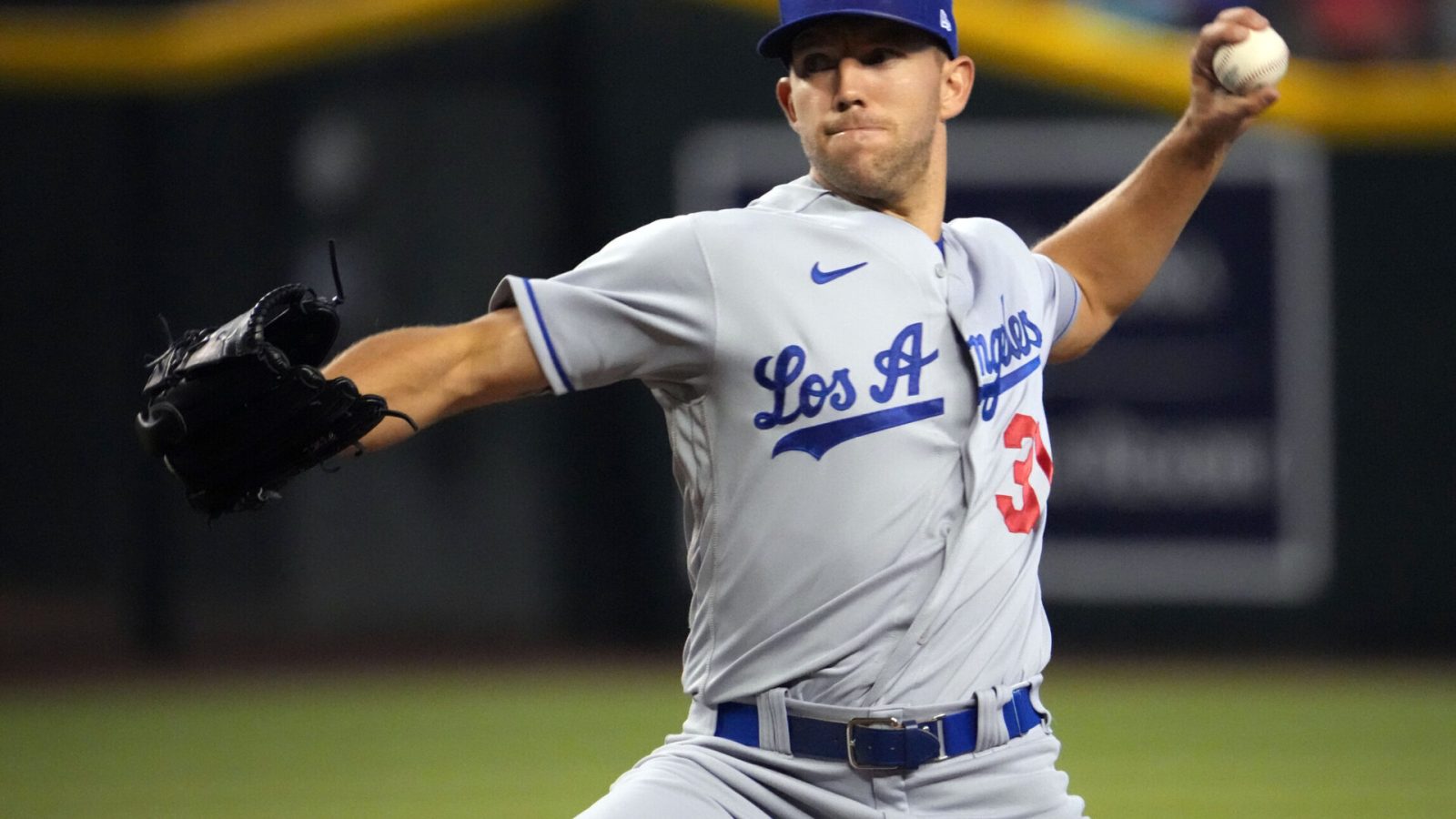 Los Angeles Dodgers left-handed pitcher Tyler Anderson prepares to deliver against the Arizona Diamondbacks on May 29, 2022, in Phoenix.