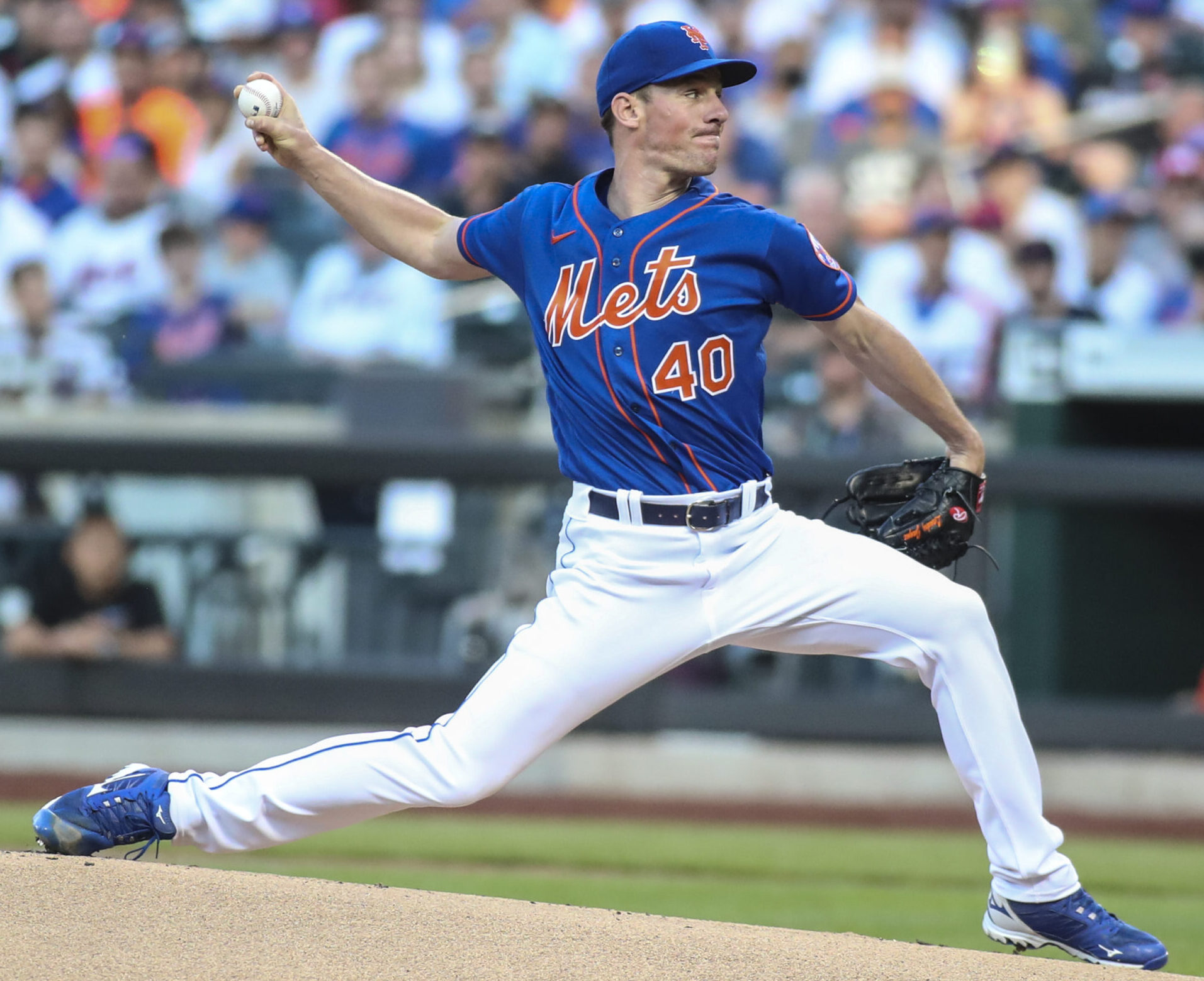 New York Mets right-handed pitcher Chris Bassitt prepares to deliver against the Philadelphia Phillies on May 29, 2022, in New York.