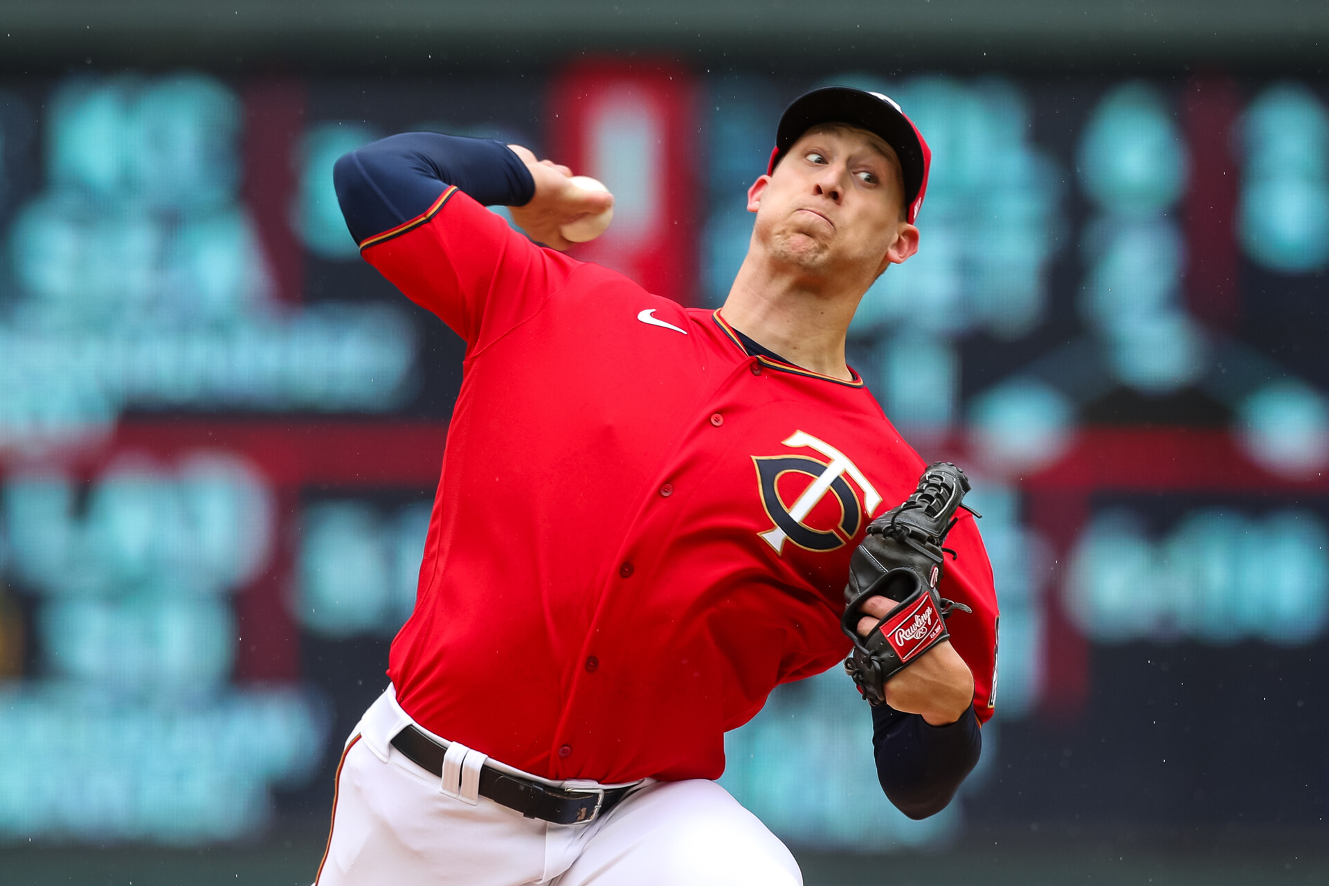 Josh Winder #74 of the Minnesota Twins delivers a pitch against the Chicago White Sox in the fourth inning of the game at Target Field on April 24, 2022 in Minneapolis, Minnesota. The Twins defeated the White Sox 6-4 in ten innings.