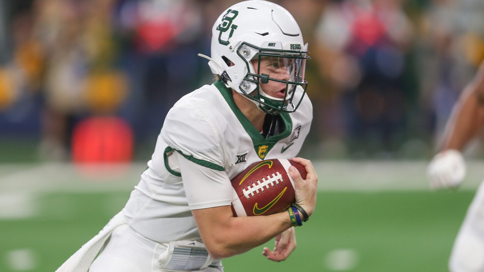 Baylor Bears quarterback Blake Shapen (12) carries the ball during the BIG 12 Championship Game between Oklahoma State and Baylor on December 4, 2021 at AT&T Stadium in Arlington, TX.
