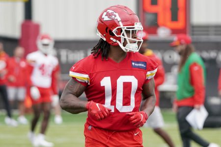 Kansas City Chiefs running back Isiah Pacheco (10) runs drills during organized team activities at The University of Kansas Health System Training Complex.