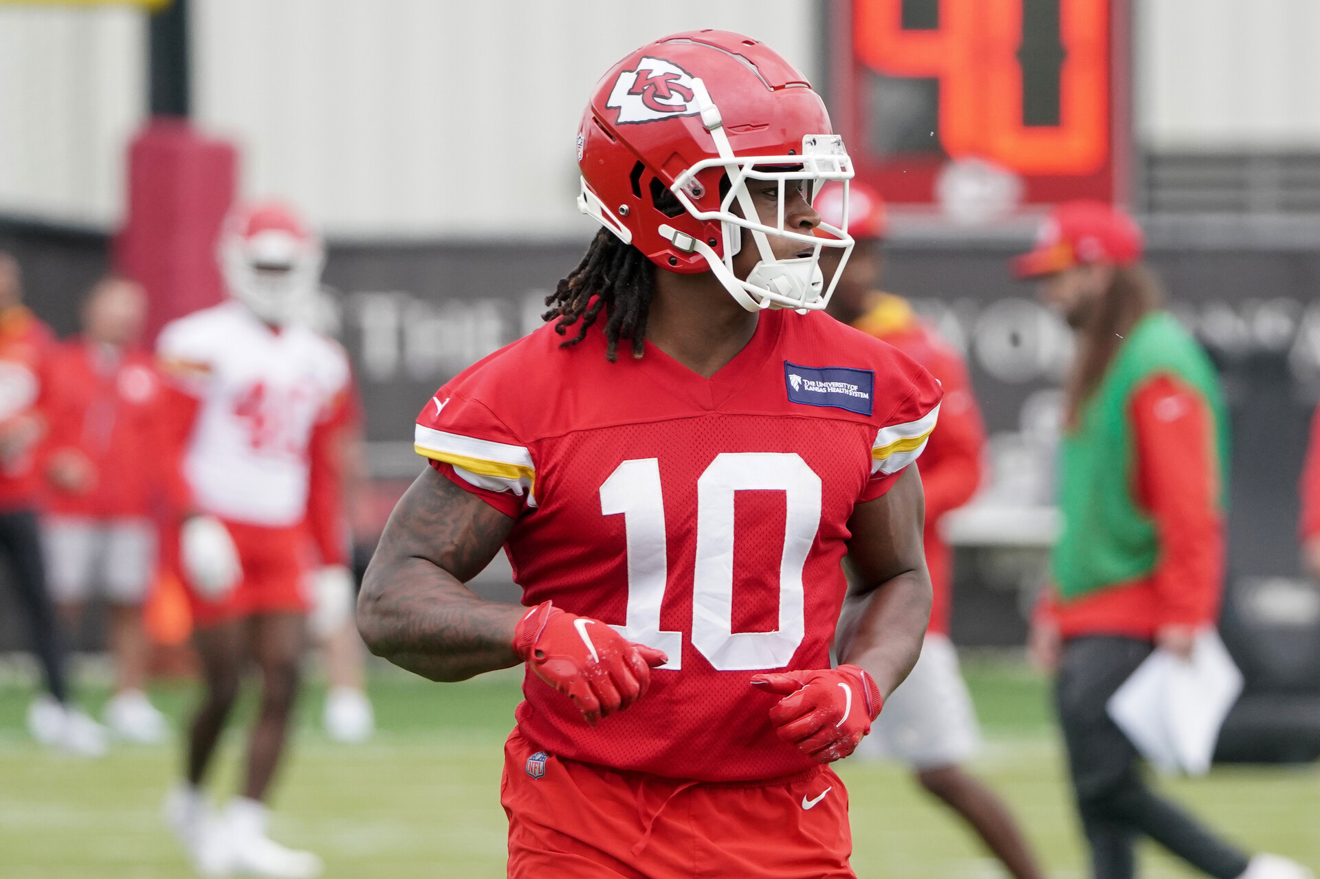 Kansas City Chiefs running back Isiah Pacheco (10) runs drills during organized team activities at The University of Kansas Health System Training Complex.