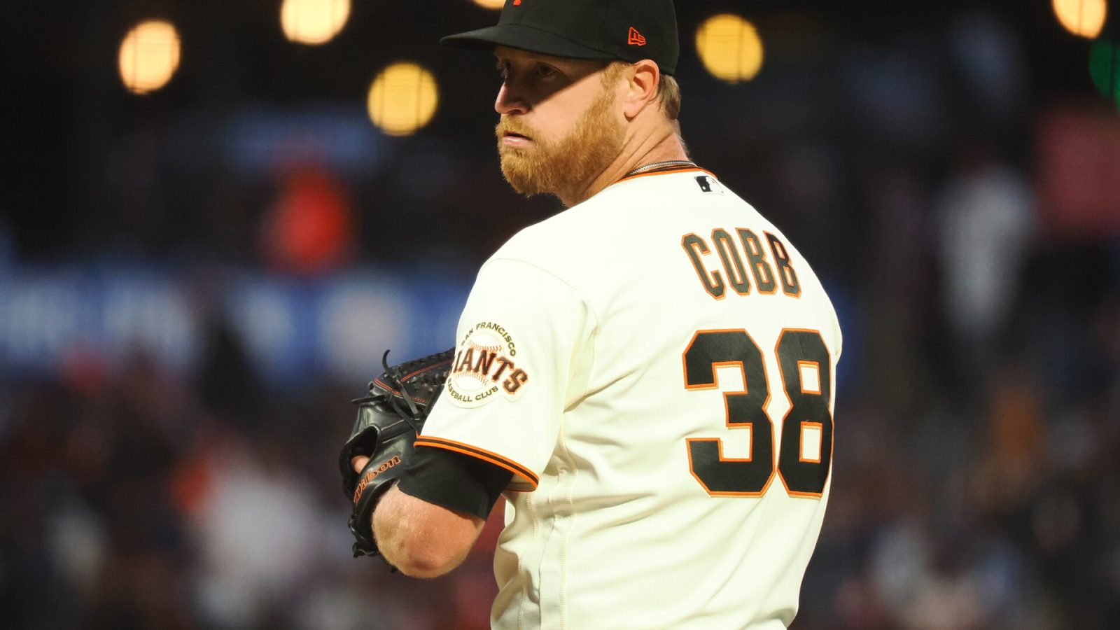 San Francisco Giants starting pitcher Alex Cobb (38) on the mound against the Arizona Diamondbacks during the sixth inning at Oracle Park.