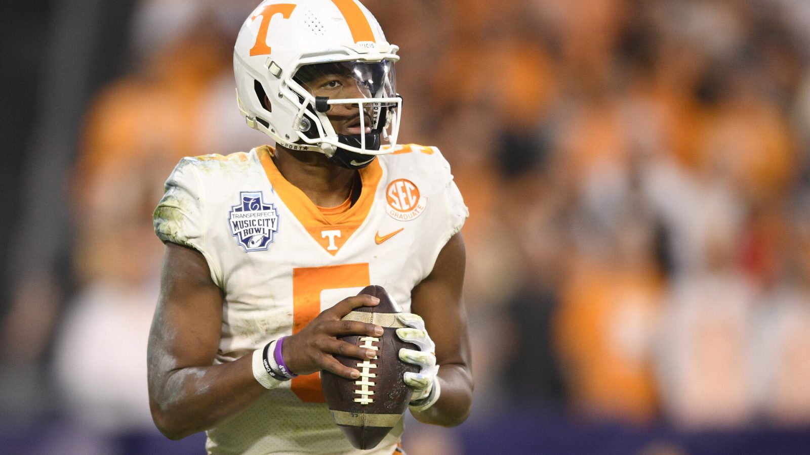 Tennessee Volunteers quarterback Hendon Hooker (5) stands in the pocket against the Purdue Boilermakers during the second half at Nissan Stadium.