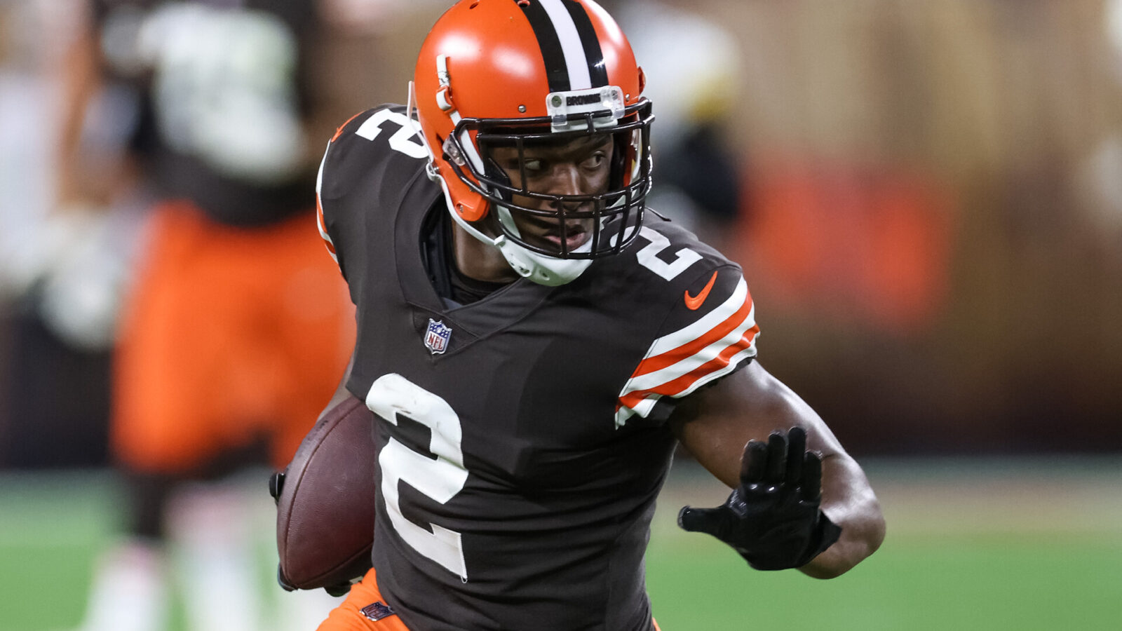 Amari Cooper #2 of the Cleveland Browns makes a catch during the fourth quarter against the Pittsburgh Steelers at FirstEnergy Stadium on September 22, 2022 in Cleveland, Ohio.