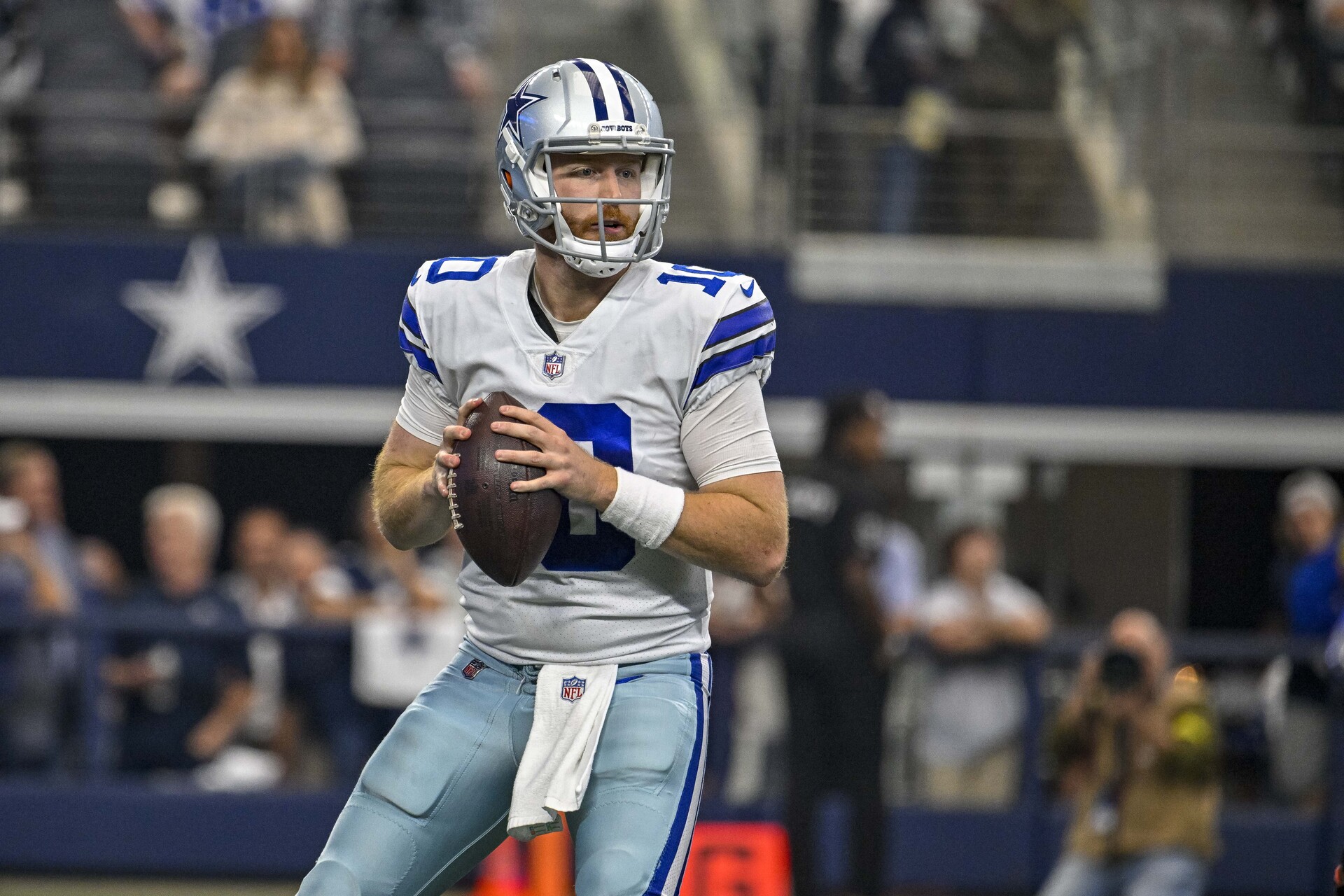 Oct 2, 2022; Arlington, Texas, USA; Dallas Cowboys quarterback Cooper Rush (10) in action during the game between the Dallas Cowboys and the Washington Commanders AT&T Stadium.