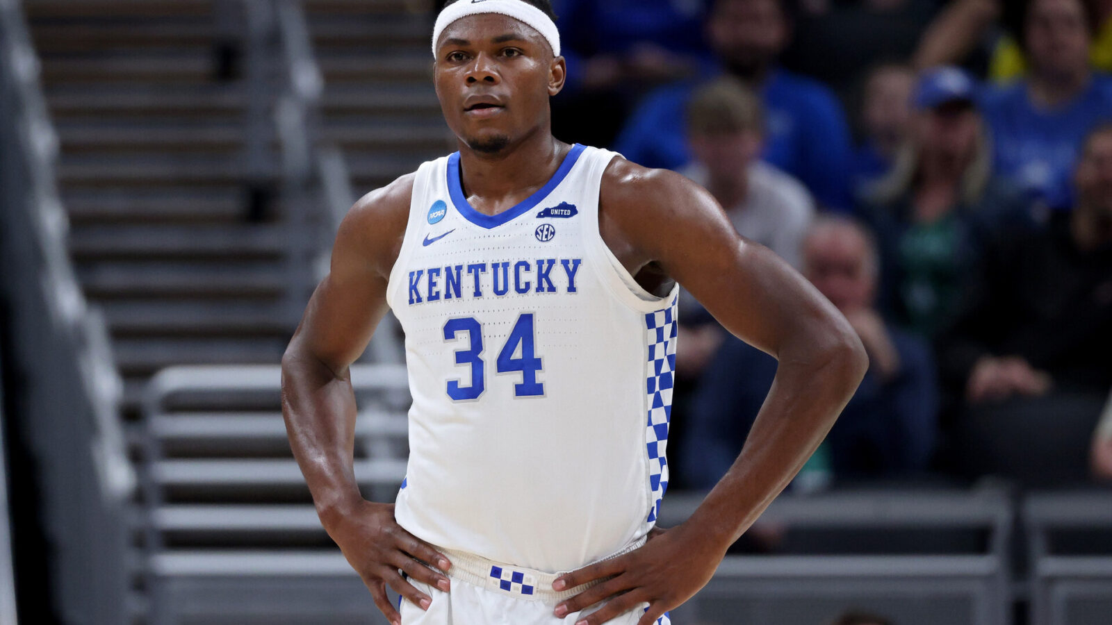 Oscar Tshiebwe #34 of the Kentucky Wildcats looks on in the first half against the Saint Peter's Peacocks during the first round of the 2022 NCAA Men's Basketball Tournament at Gainbridge Fieldhouse on March 17, 2022 in Indianapolis, Indiana.