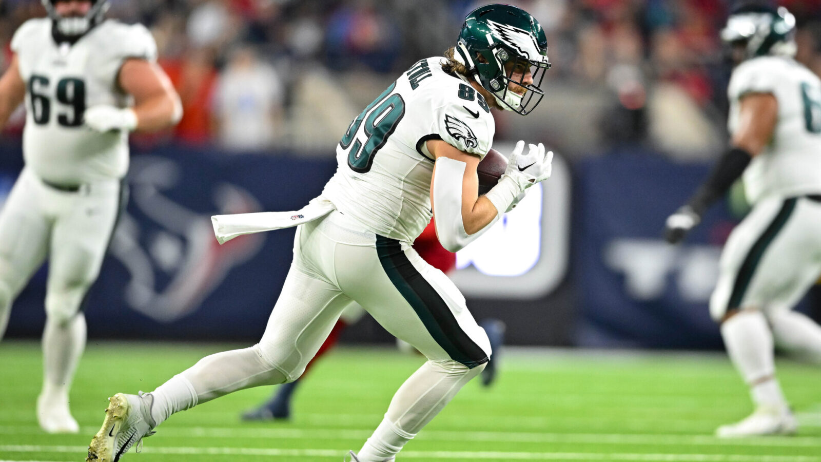 Nov 3, 2022; Houston, Texas, USA; Philadelphia Eagles tight end Jack Stoll (89) catches the pass during the first quarter against the Houston Texans at NRG Stadium.