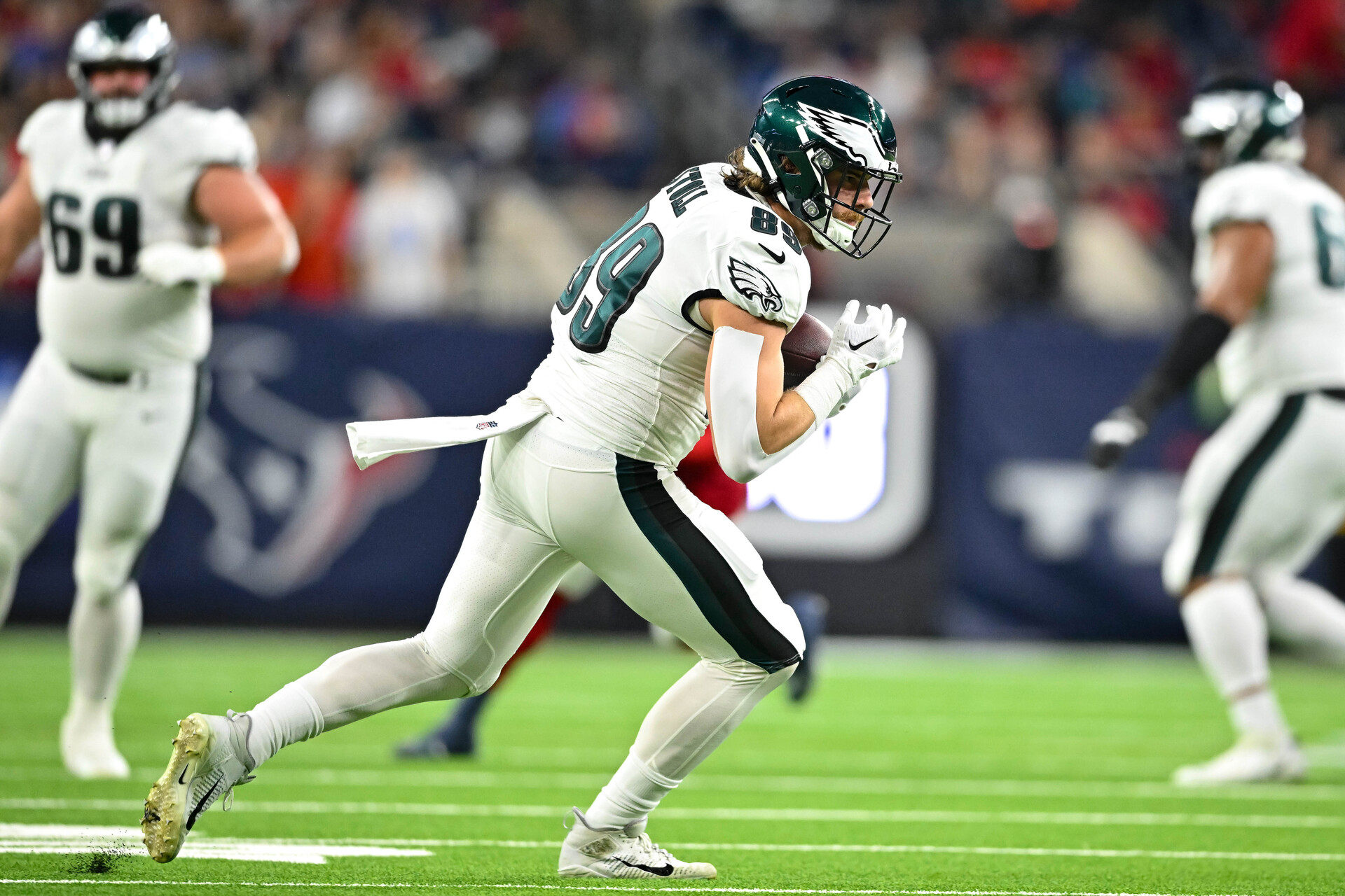 Nov 3, 2022; Houston, Texas, USA; Philadelphia Eagles tight end Jack Stoll (89) catches the pass during the first quarter against the Houston Texans at NRG Stadium.