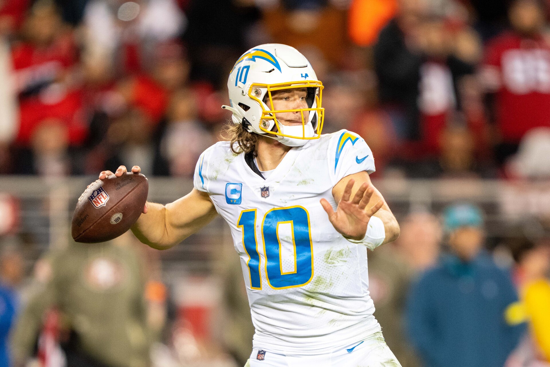Los Angeles Chargers quarterback Justin Herbert (10) during the third quarter against the San Francisco 49ers at Levi's Stadium.