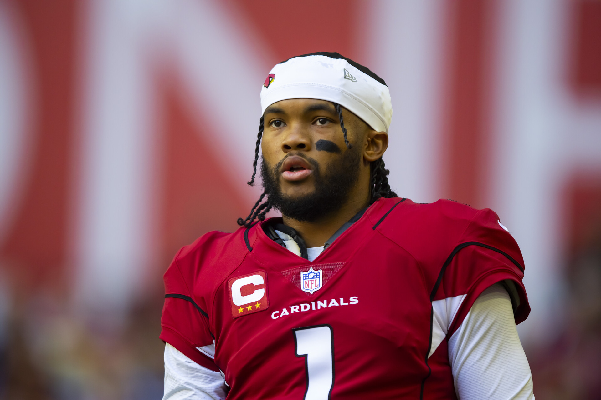 Arizona Cardinals quarterback Kyler Murray (1) against the Los Angeles Chargers at State Farm Stadium.