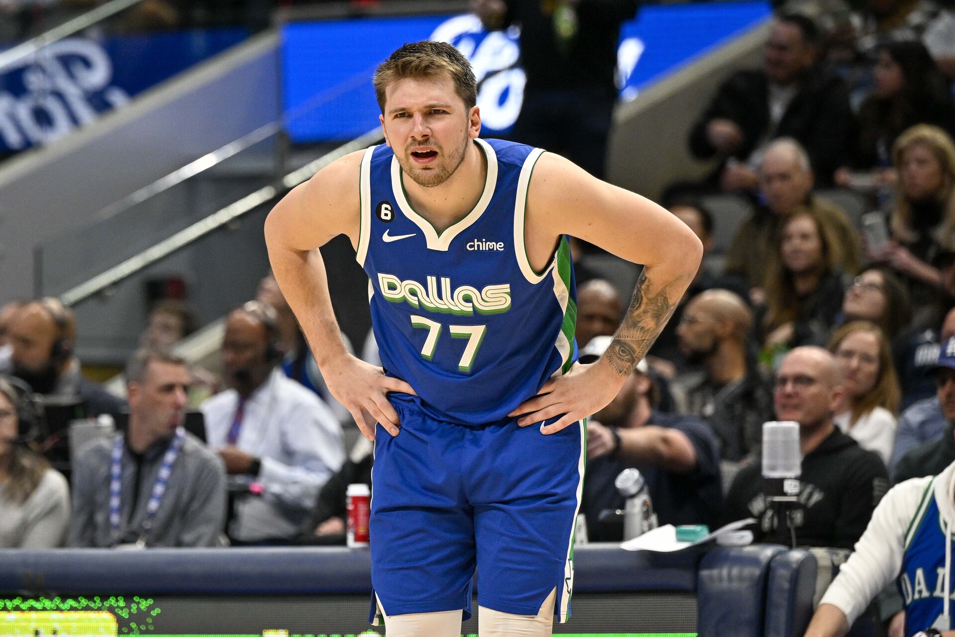 Dallas Mavericks guard Luka Doncic (77) reacts to receiving a technical foul during the second half against the Washington Wizards at the American Airlines Center.