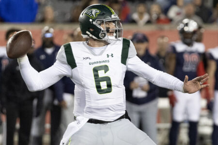 Orlando Guardians quarterback Paxton Lynch (6) drops back to pass against the Houston Roughnecks in the first quarter at TDECU Stadium.