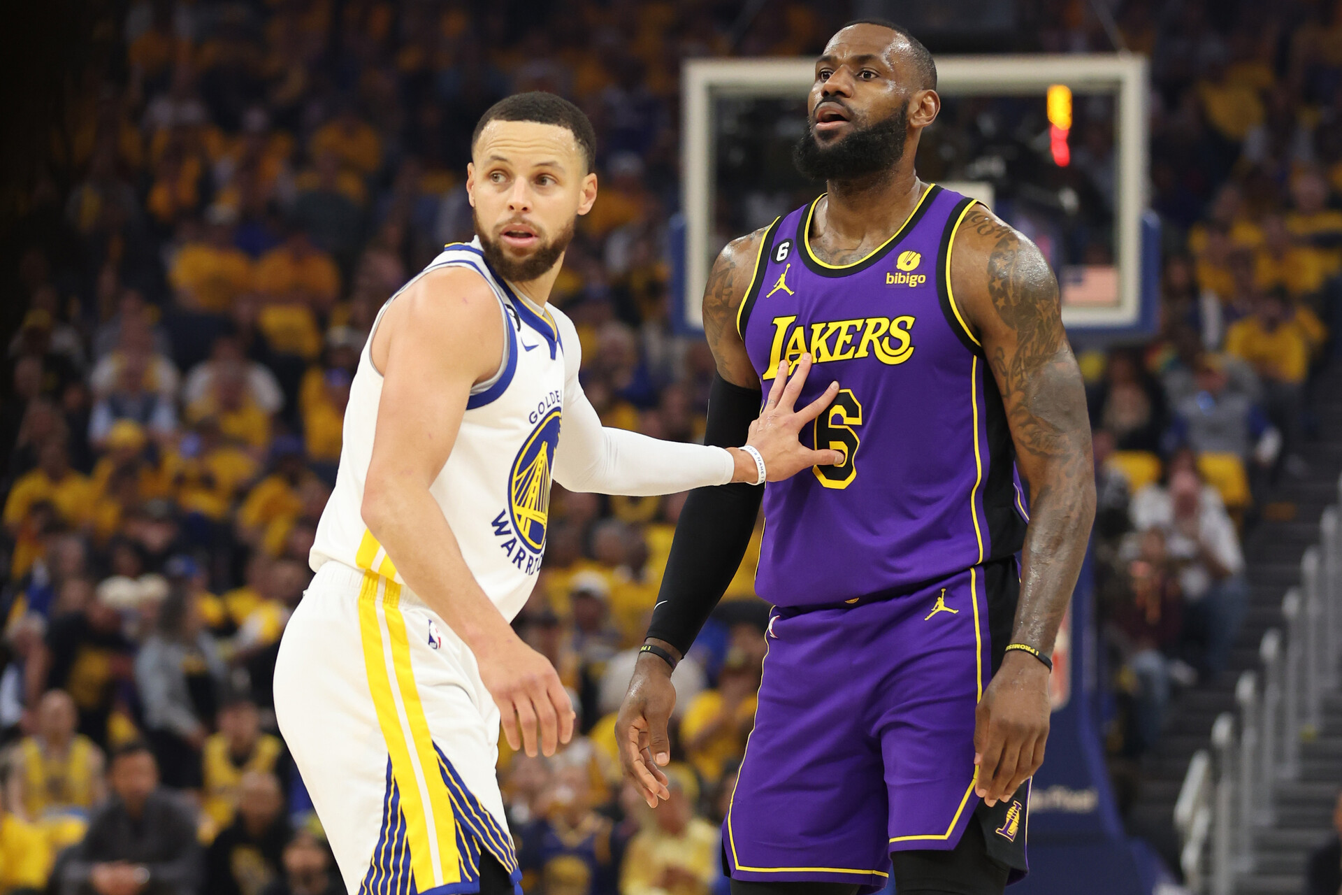 Best Daily Fantasy Pick'em Apps Stephen Curry #30 of the Golden State Warriors defends LeBron James #6 of the Los Angeles Lakers during the first quarter in game two of the Western Conference Semifinal Playoffs at Chase Center on May 04, 2023 in San Francisco, California.